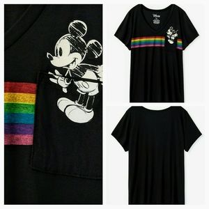 Cute! NWT🌈DISNEY🌈 Black Rainbow Mickey Mouse Tee